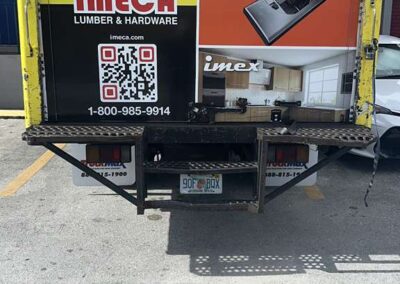 Truck Wrap Installation - Imeca Print Big Miami