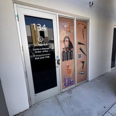 Window display Microperforated for outdoor use